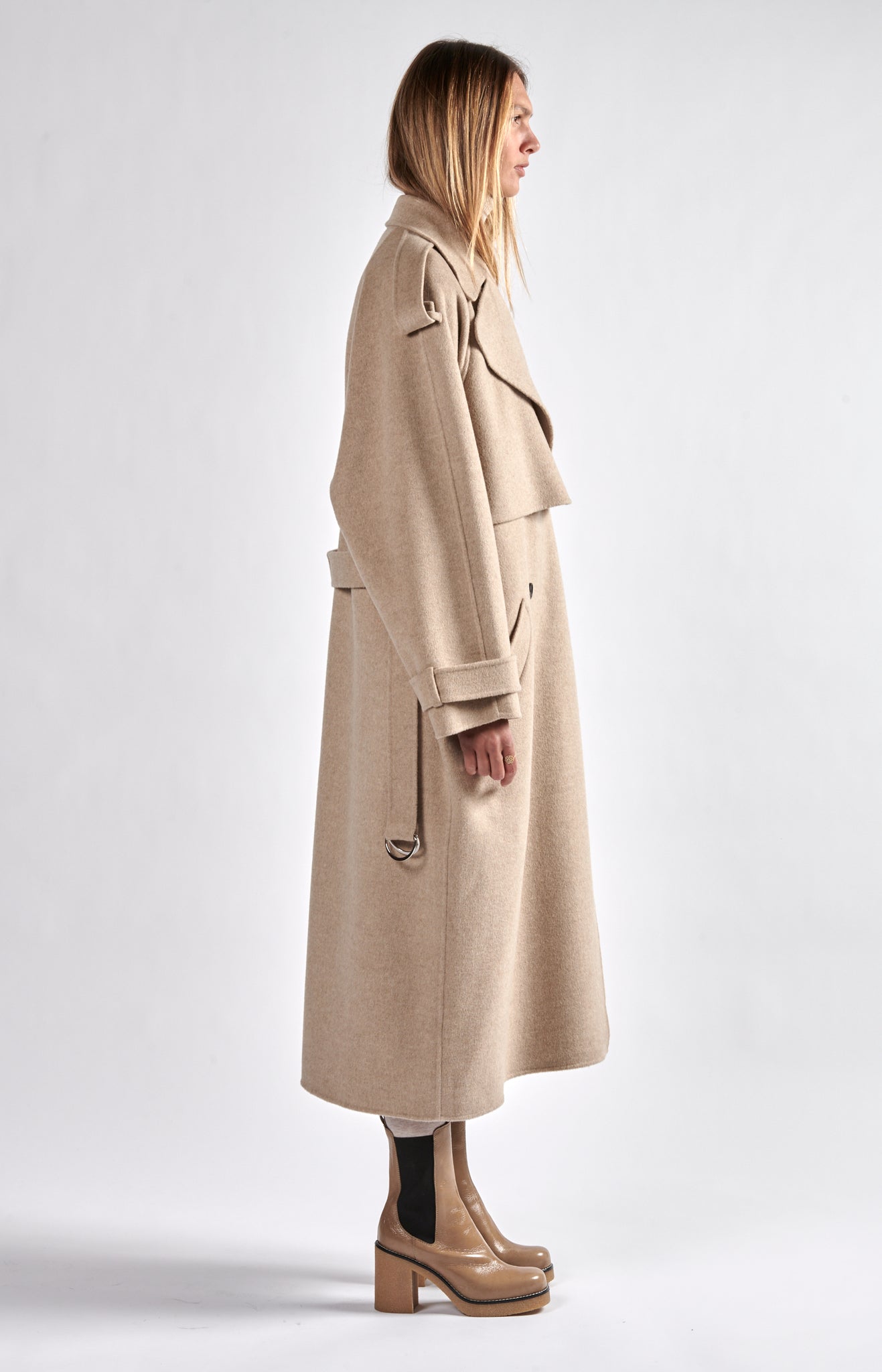 Wool coat, sand, BB