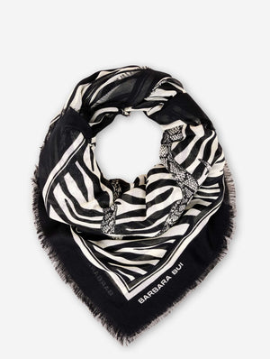 BB black/white scarf